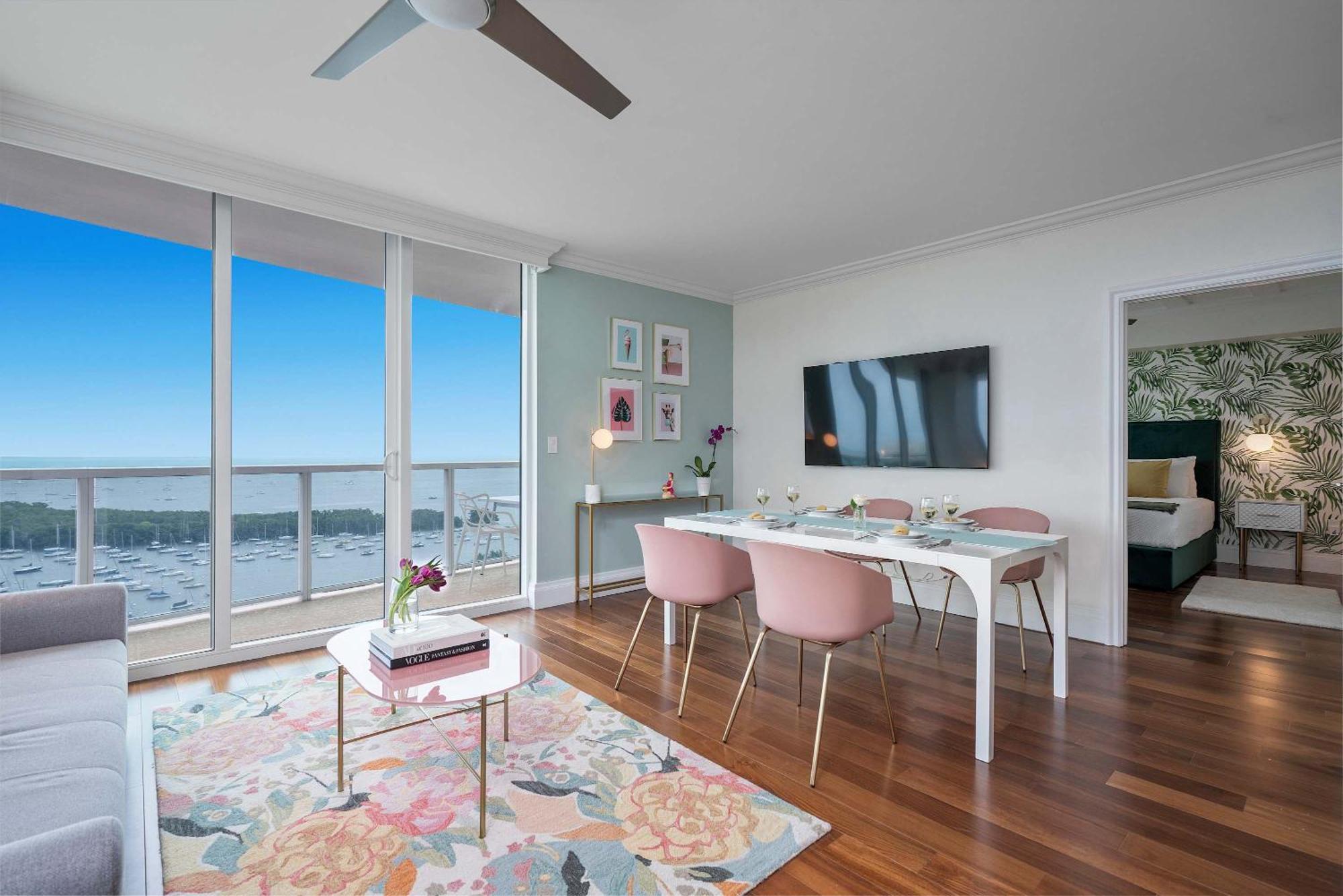 Mvr - Front-row Seat To Grove-s Natural Beauty Apartment Miami